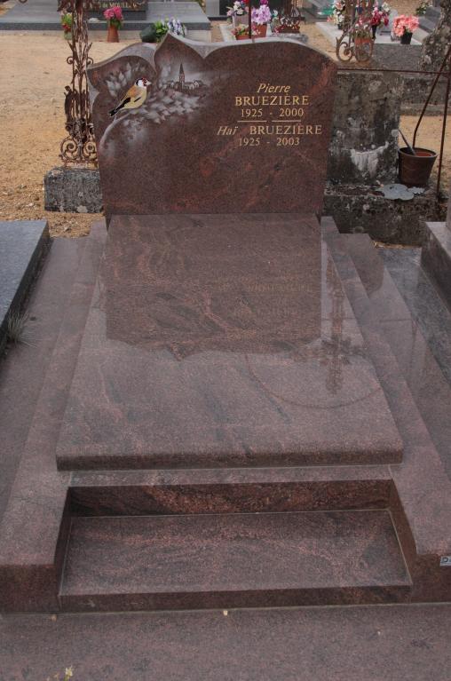 Cimetière à Jupilles