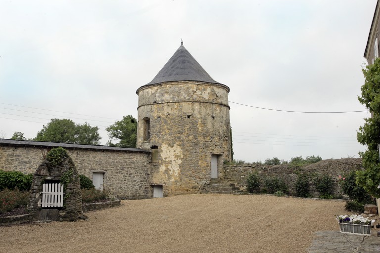 Manoir - Chantepie, Saulges, Epineux-le-Seguin