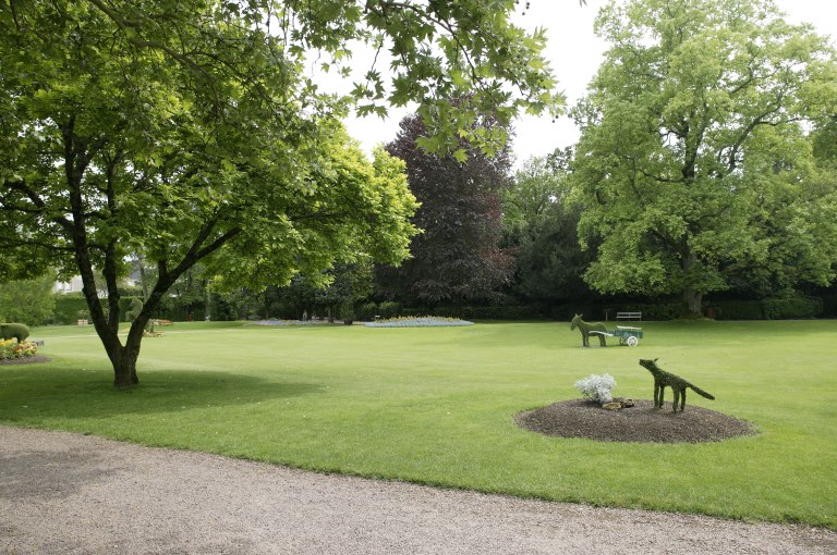 Jardin public, dit jardin Dumaine, rue de l'Hôtel-de-Ville