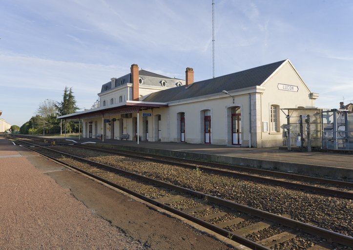 Gare, avenue Emile-Beaussire