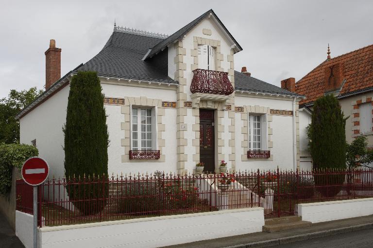 Maison de villégiature balnéaire dite Bethanie, 33 avenue Jean-du-Plessis-de-Grenedan