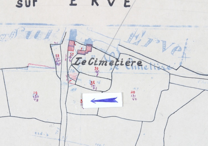 Ferme, actuellement maisons - le Cimetière, Saint-Jean-sur-Erve
