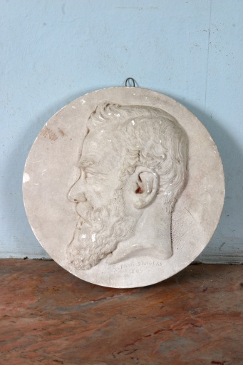 Demi-relief : portrait de La Bessière - Collection Robert-Glétron