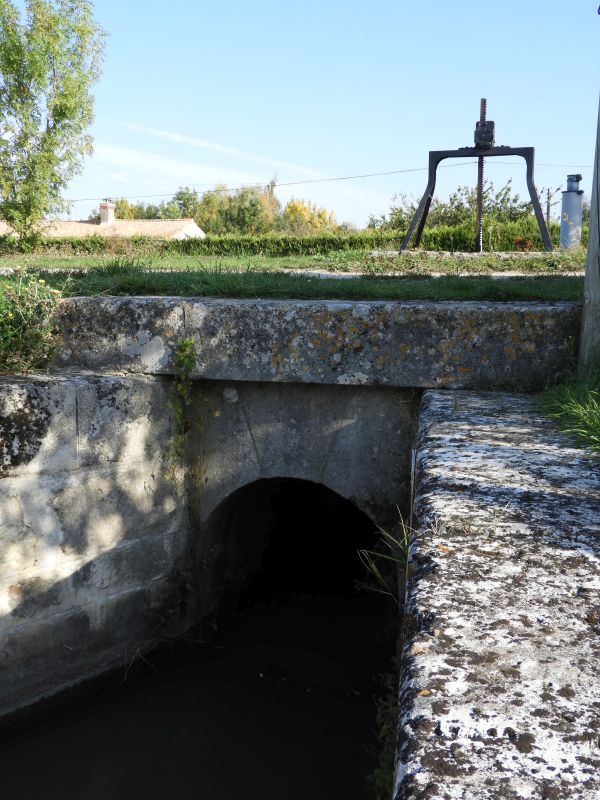 Vanne dite la bonde du Coteau