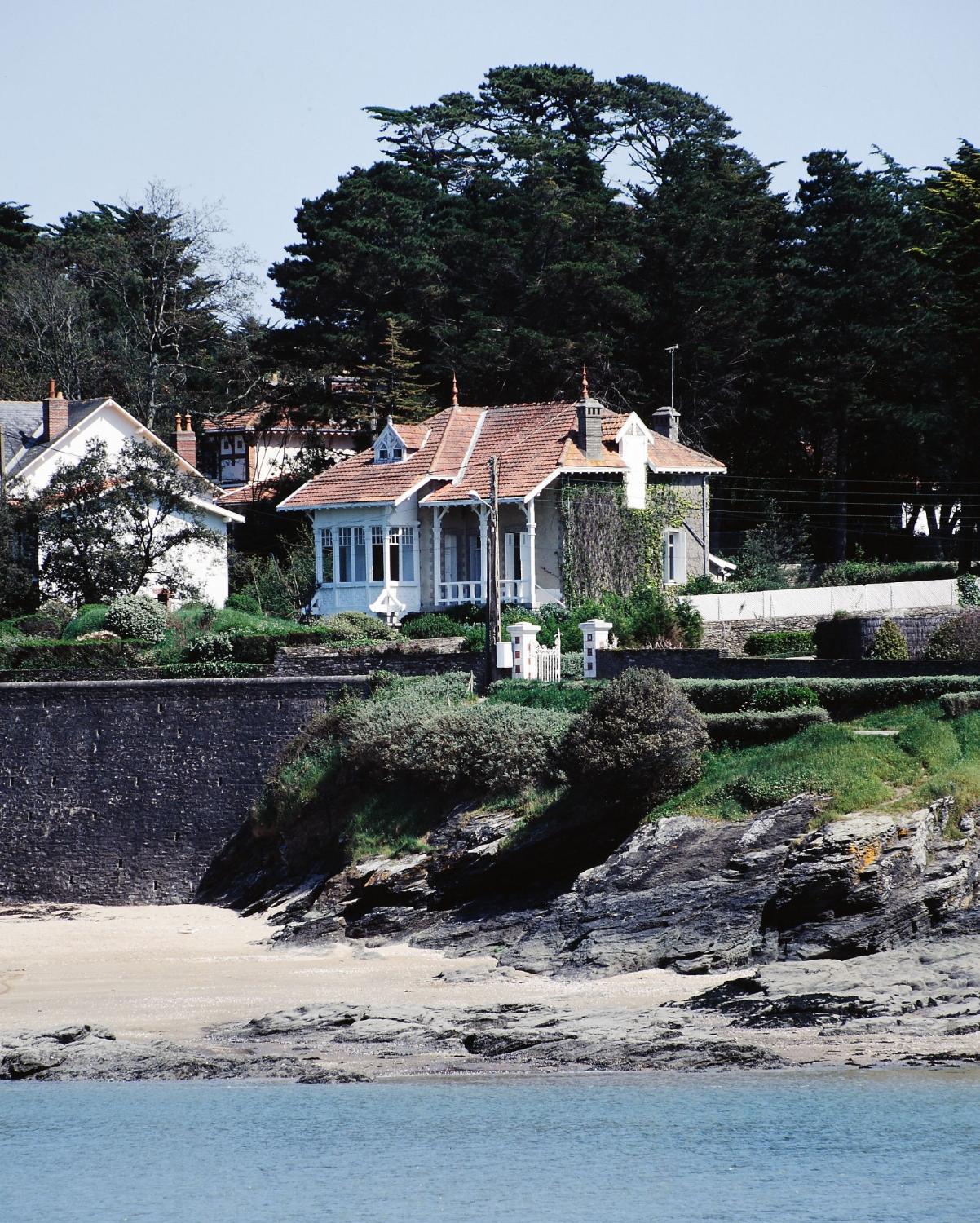 Maison de villégiature balnéaire dite Ker Madeleine puis villa Lucienne, 25 chemin de Gourmalon