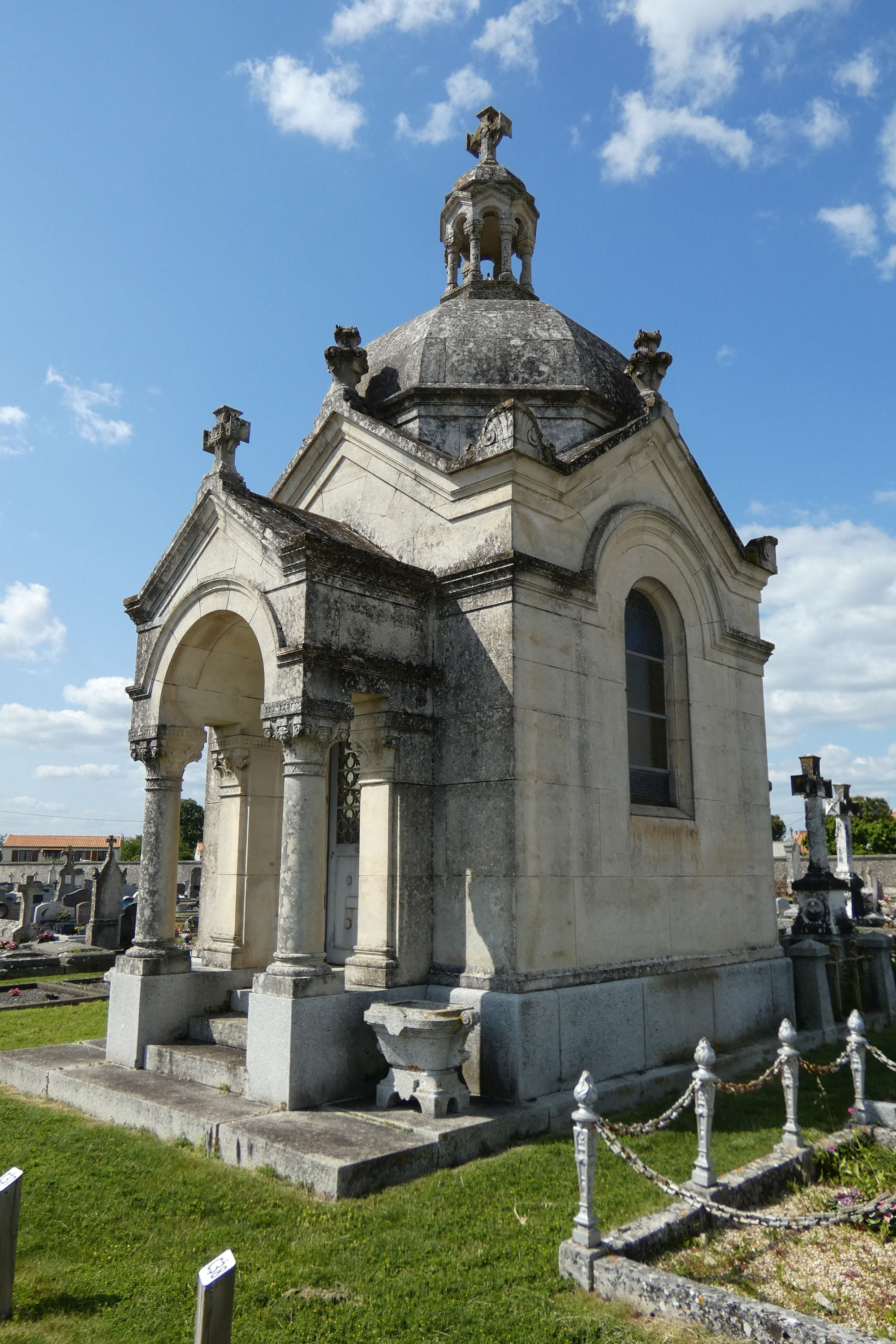 Chapelle funéraire de la famille Saint-Martin