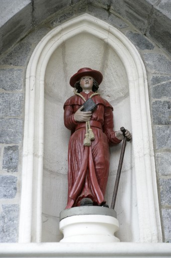 Statue : saint Céneré - Chapelle, dite ermitage Saint-Céneré, Montguyon, Saulges