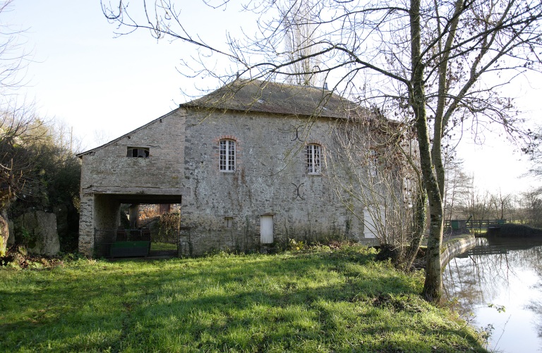Moulin à farine, actuellement maison - le Moulin-de-Rousson, Saulges
