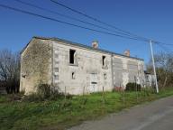Ferme, actuellement maison ; Bazoin, 10 chemin de Bazoin