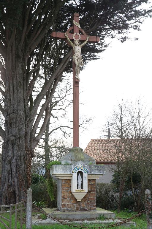 Calvaire commun à la Bourchinière (Saint-Fiacre-sur-Maine, cadastre 2015, parcelle A 786)