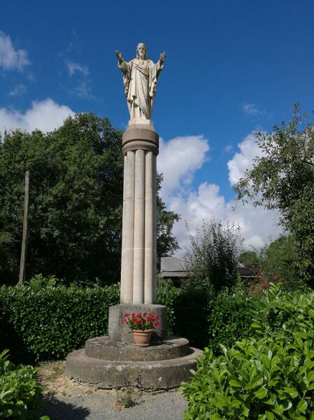 Les croix monumentales de la commune de Beausse