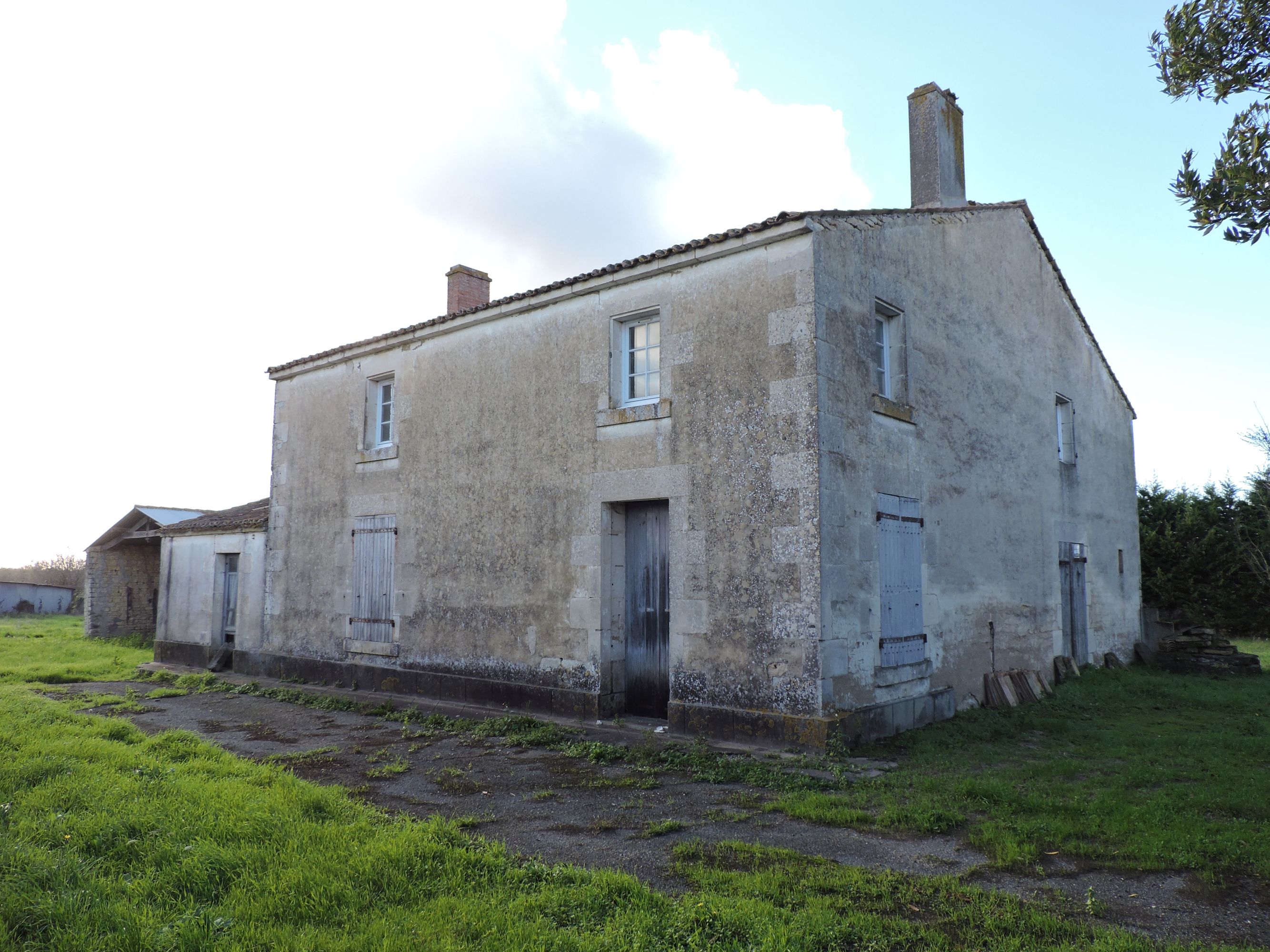 Ferme, actuellement maison ; la Grande Bernegoue, 14 rue de l'Autize