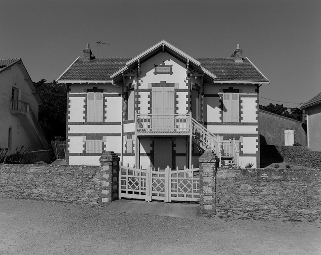 Maison de villégiature balnéaire dite les Algues, 12 corniche de la Roche-Percée