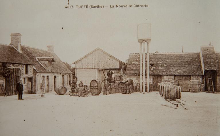 Cidrerie et distillerie Divaré (vestiges), rue de la Fonderie