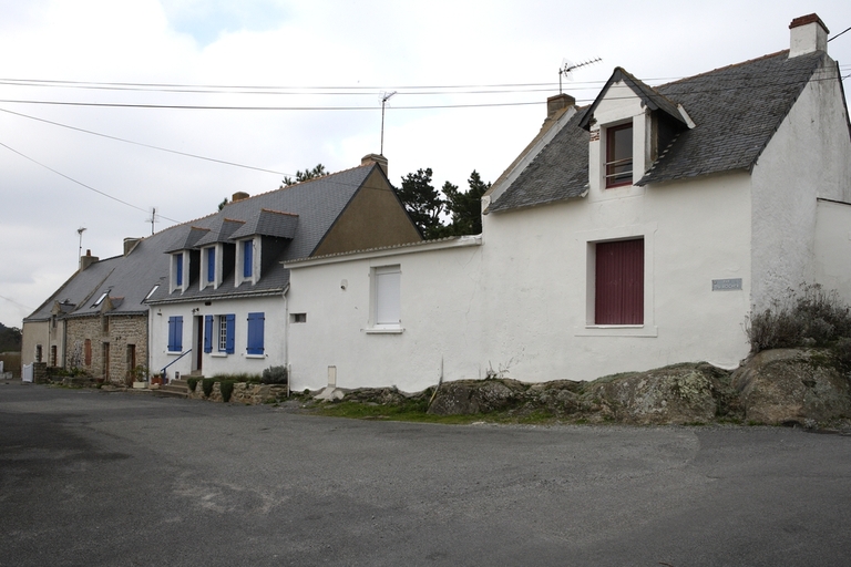 Rangée de maisons, 6, 8, 10, 12 rue du Rocher