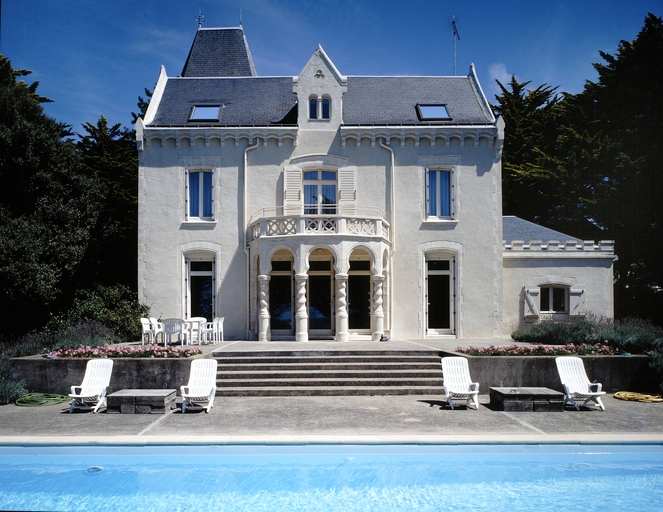 Maison de villégiature balnéaire dite Castel Brehil, puis Castel Houlen, 88 boulevard Thiers