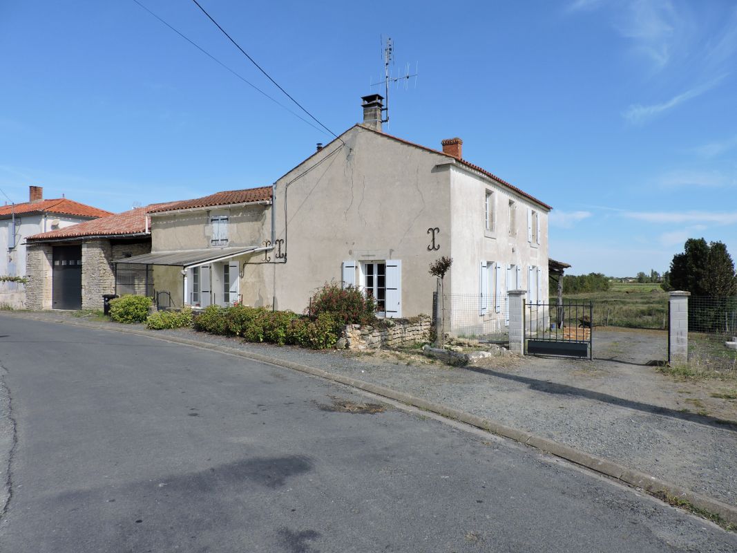 Ferme, actuellement maison ; le Bas des Vignes, 12 chemin du Bas des Vignes