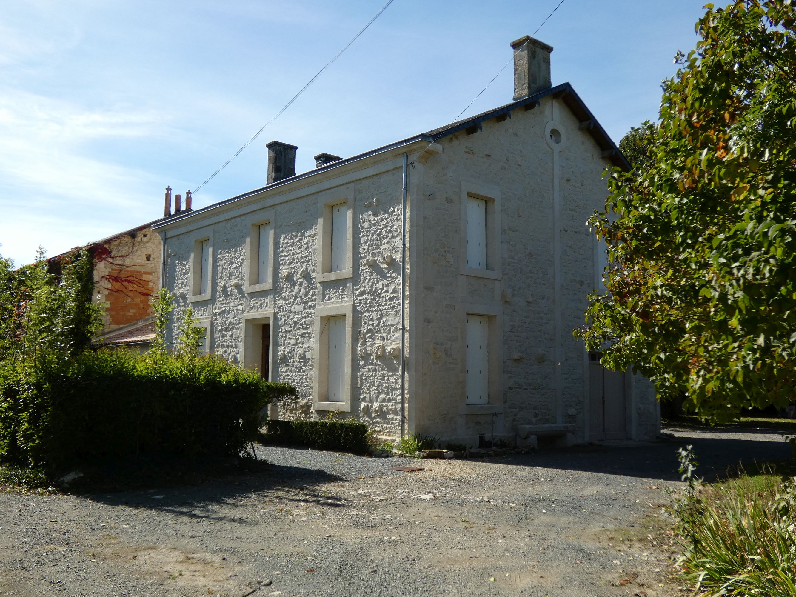 Moulin de la Bouterie (disparu), puis fermes, actuellement maisons, 1, 3 et 5, la Bouterie