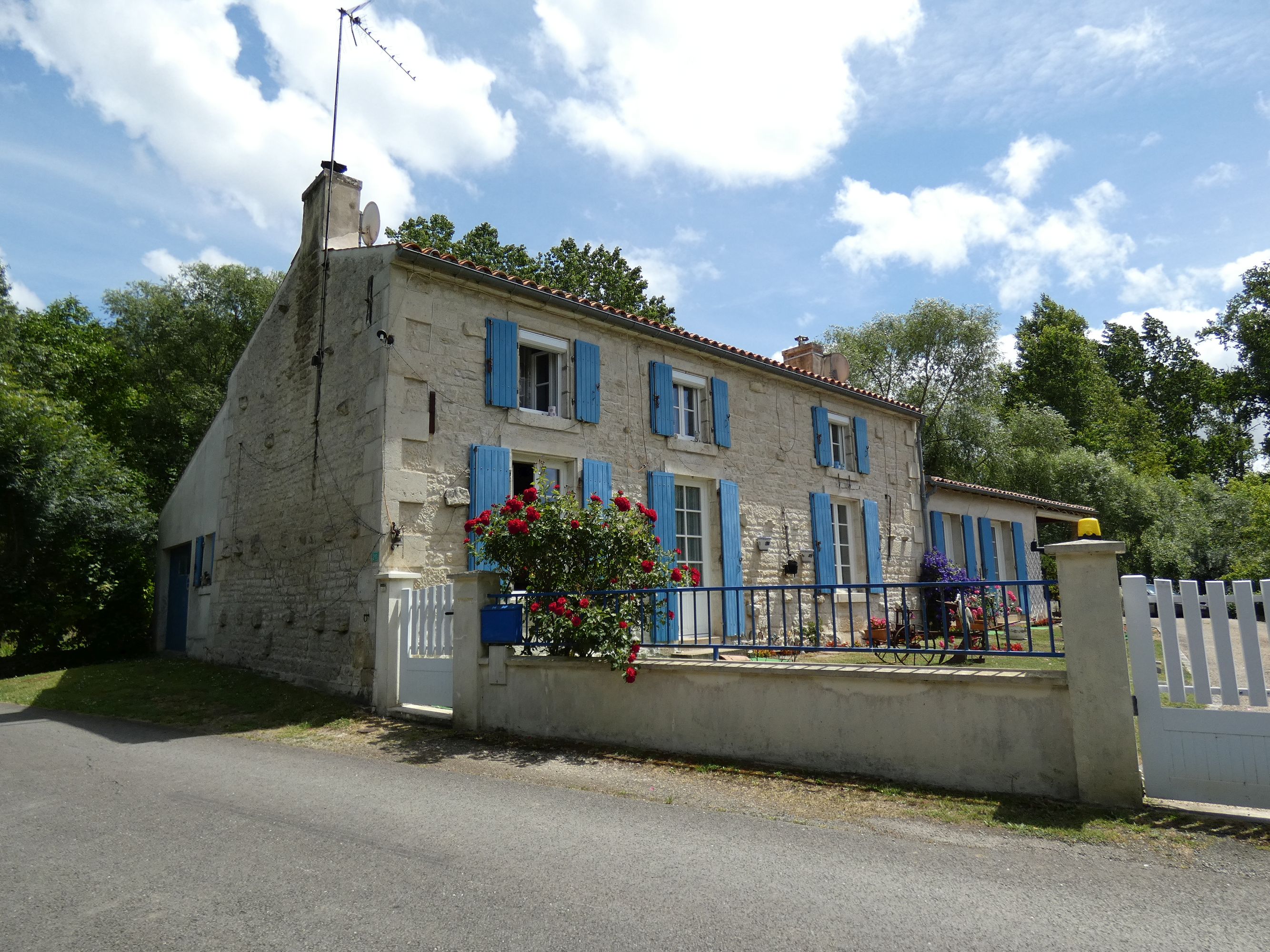 Maisons, fermes : l'habitat au Mazeau