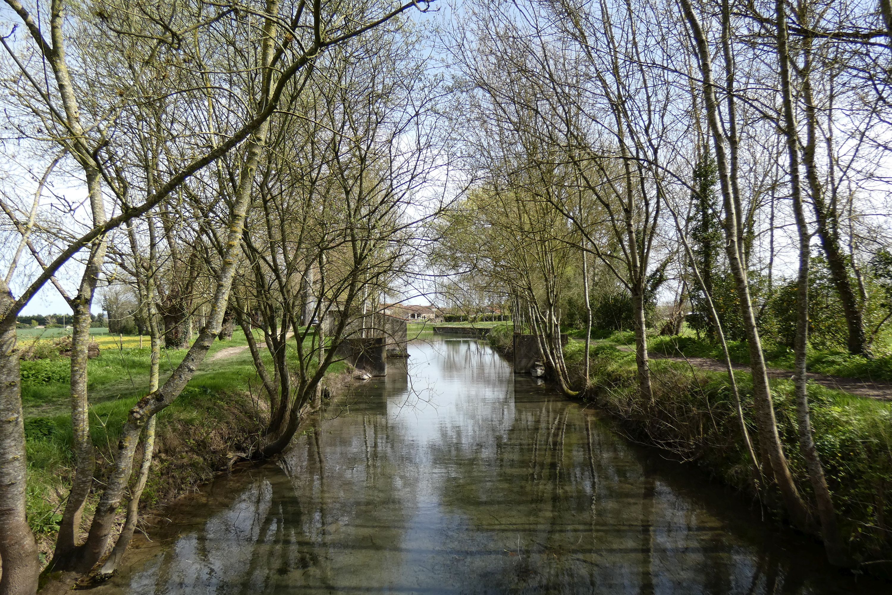 Canal dit la rigole d'Aziré