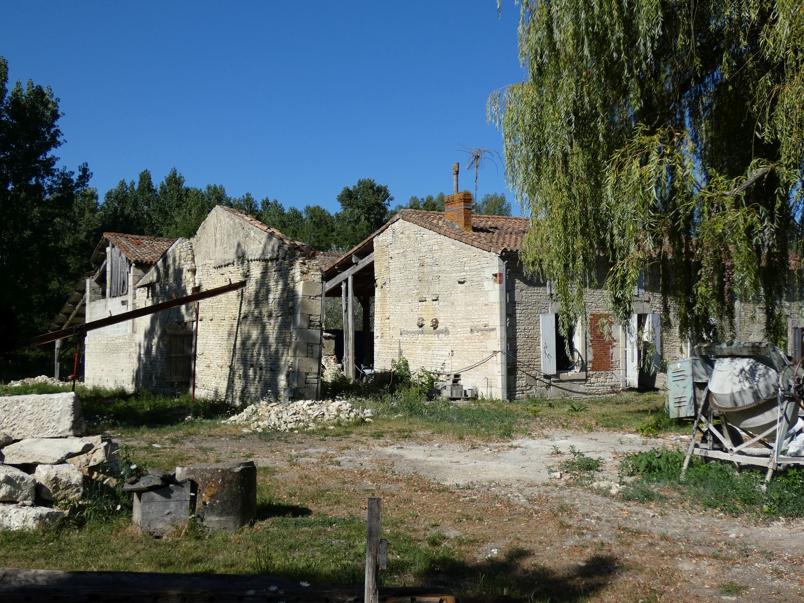 Ferme, actuellement maison ; Village de la Sèvre, 65 route des Cabanes
