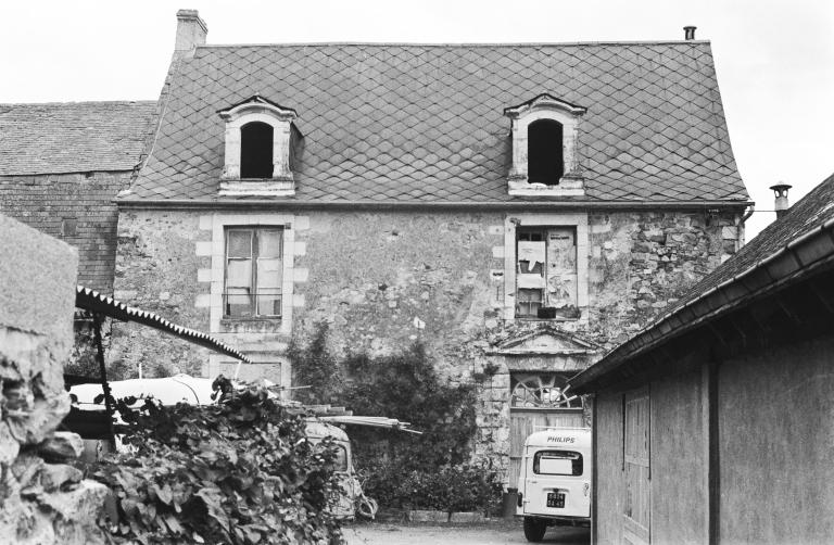 Les maisons et fermes de la commune de Châteauneuf-sur-Sarthe