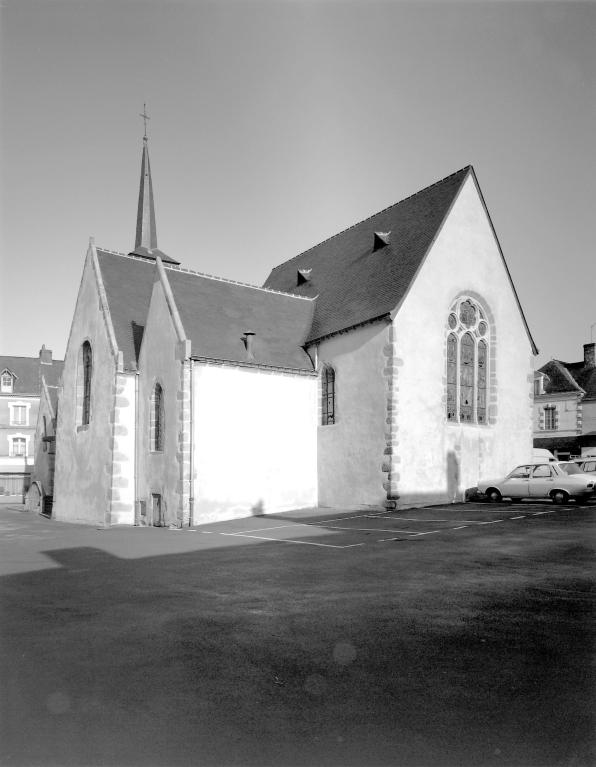 Église paroissiale Notre-Dame-de-l'Assomption - place de l'Ancien-Marché, Bais