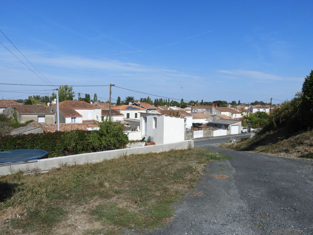 Bourg de L'Île-d'Elle