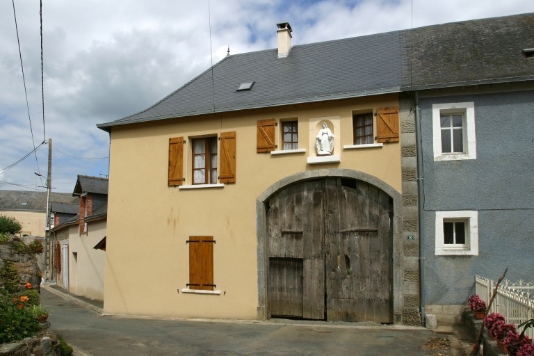 Maison, dite la Rongère - 8-10 rue de la Poterie, Saint-Jean-sur-Erve