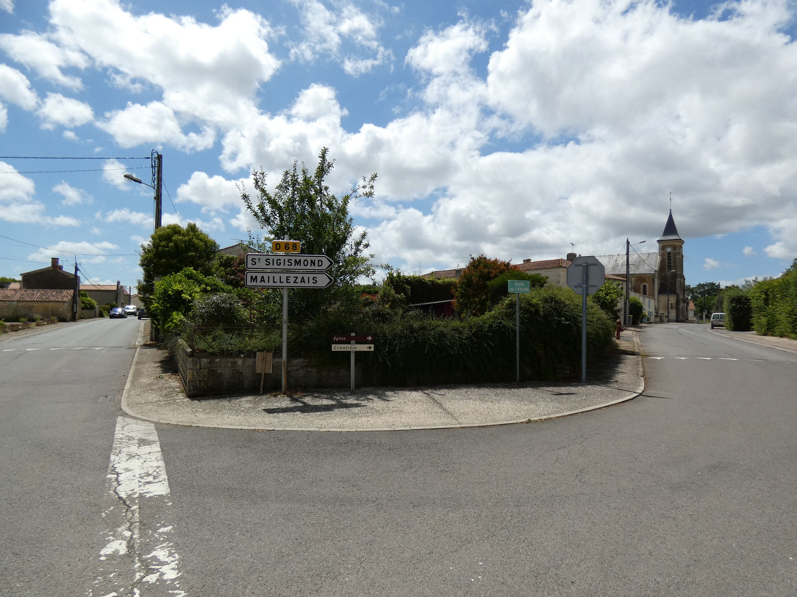 Monument aux morts, impasse de l'Ouche