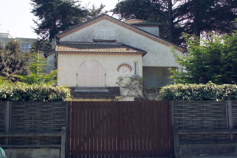 Maison dite villa balnéaire l'Oustalet, 112 avenue des Lilas