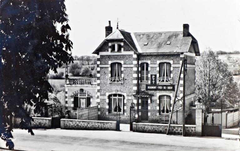 Présentation du village de Beaumont-Pied-de-Bœuf