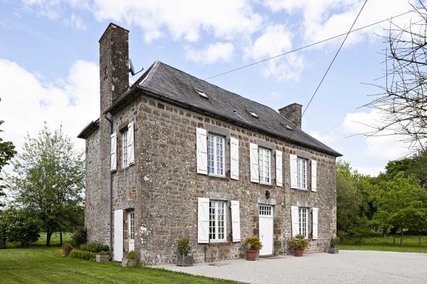 Presbytère de Rennes-en-Grenouilles, actuellement maison