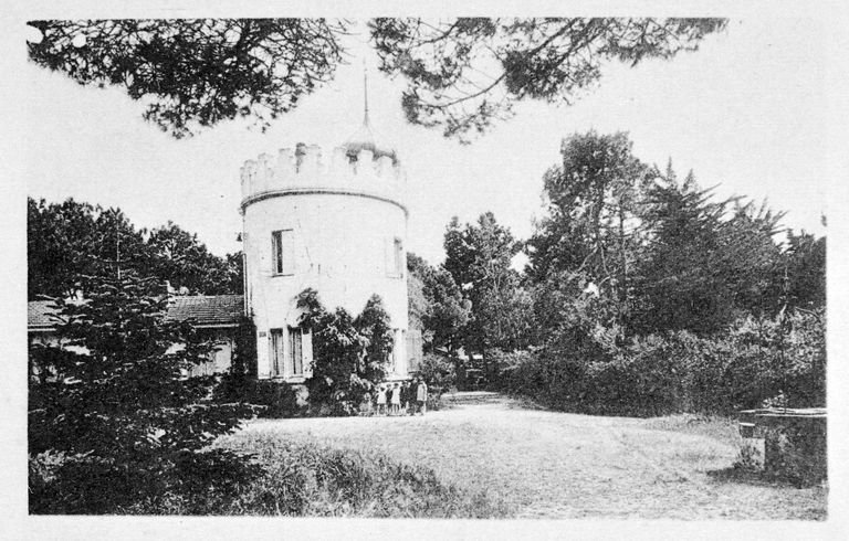 Maison de villégiature balnéaire Le Pointeau, puis pension de famille Le Pointeau, avenue du Maréchal-Foch