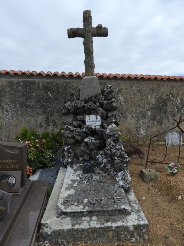 Tombeau de Georges Manceau, soldat de la guerre 1914-1918