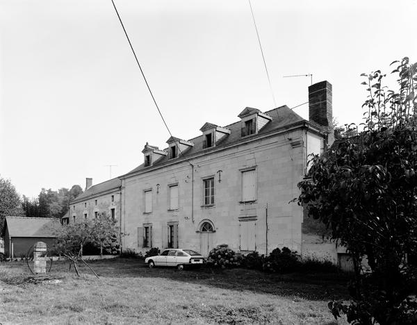 Maison, 36 quai Monseigneur-Provost