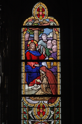 Verrière historiée : Jésus marchant sur les eaux, la résurrection de Lazare, la femme adultère, le repas chez Simon (baie 7) - Église Saint-Sulpice, Le Genest-Saint-Isle (Le Genest)