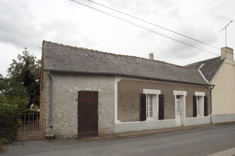Maison - 6 route de Chammes, Blandouet
