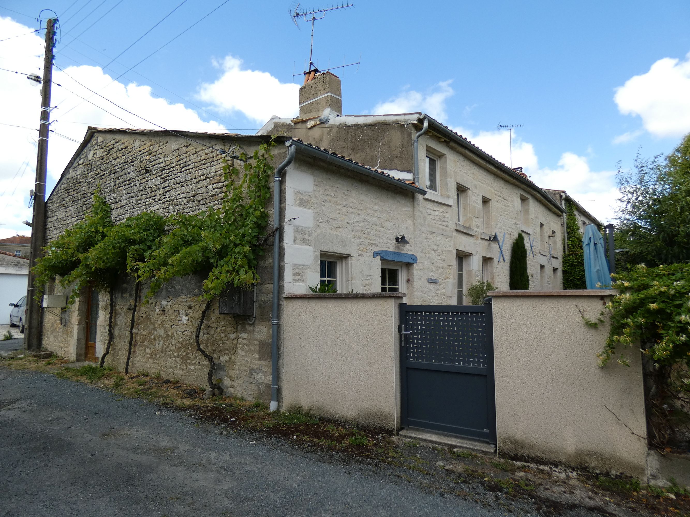 Ferme, actuellement maison, 3 impasse du Port Jésus