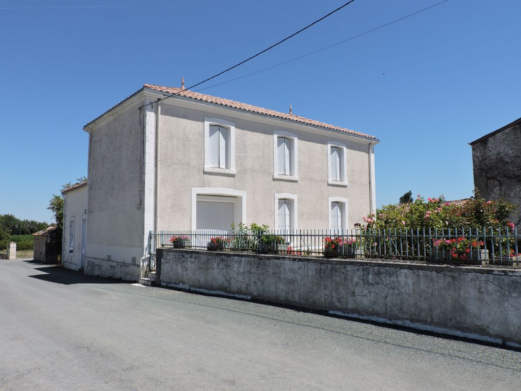 Ferme, actuellement maison ; le Pont aux chèvres, 4 rue du Petit Marais