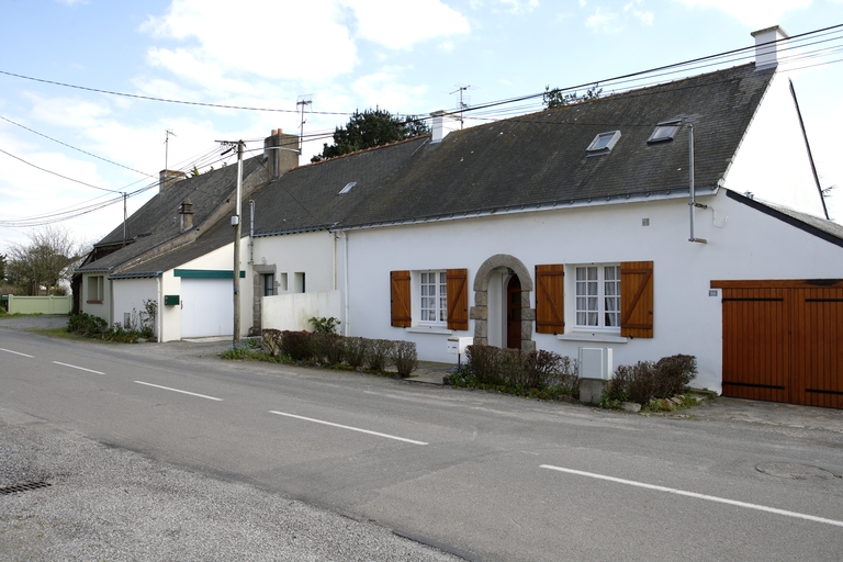 Rangée de maisons, 34, 36, 38 rue du Château