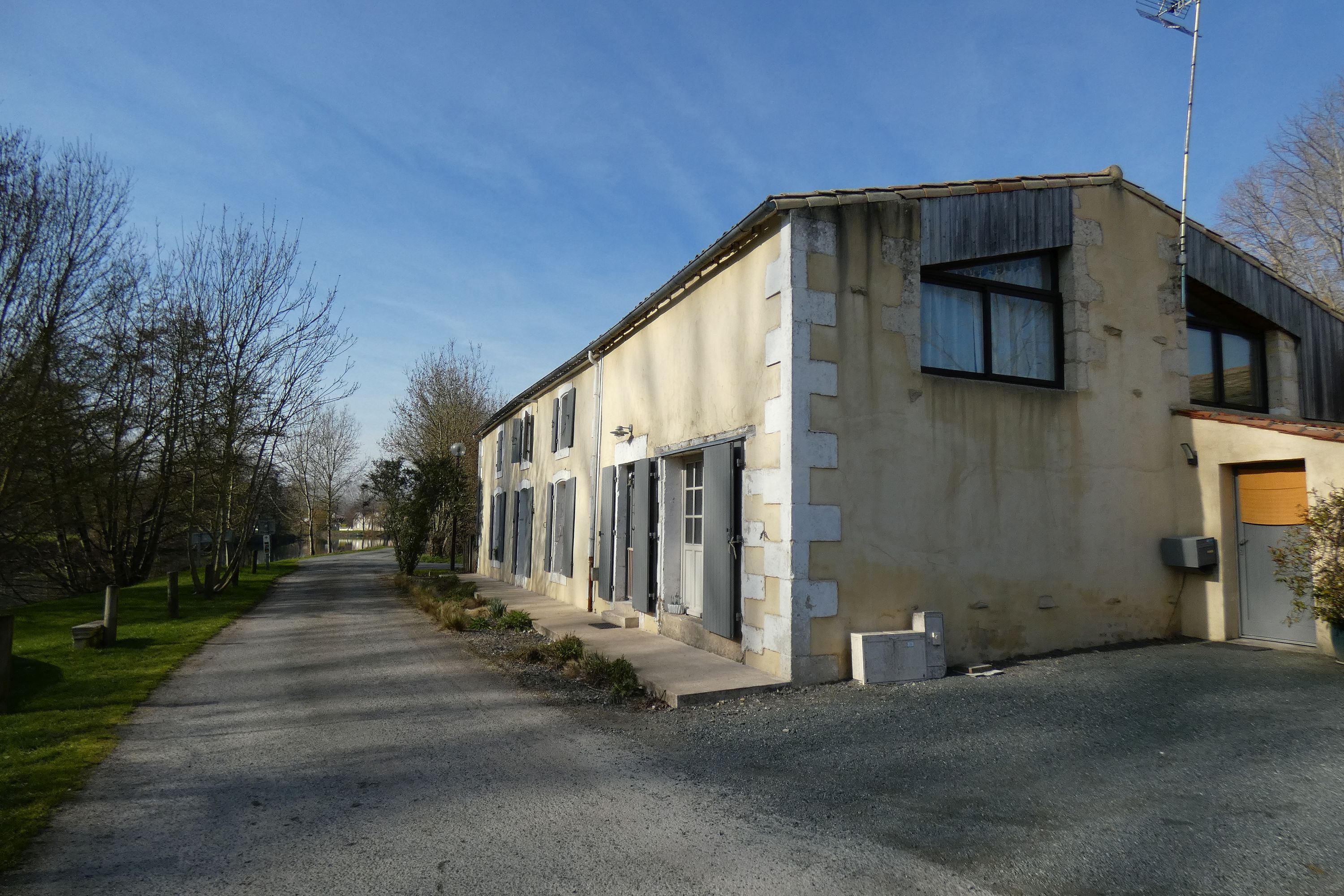 Ferme, actuellement maison, 14 rue de la Sèvre