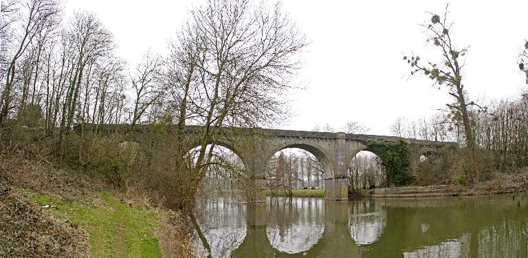 Pont de chemin de fer de Brives