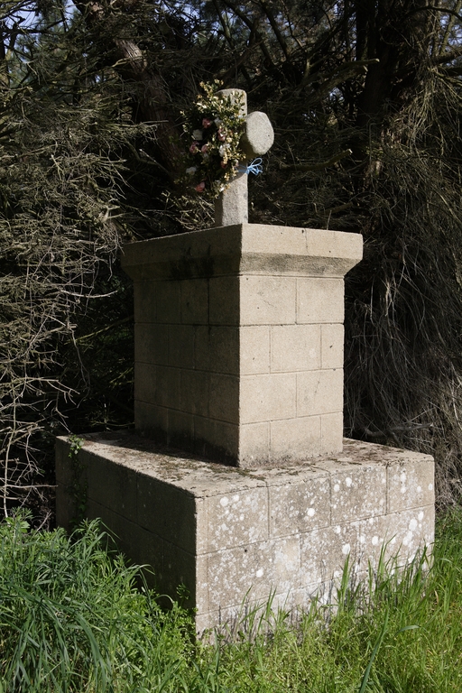 Croix de chemin, dite croix de Mébriant