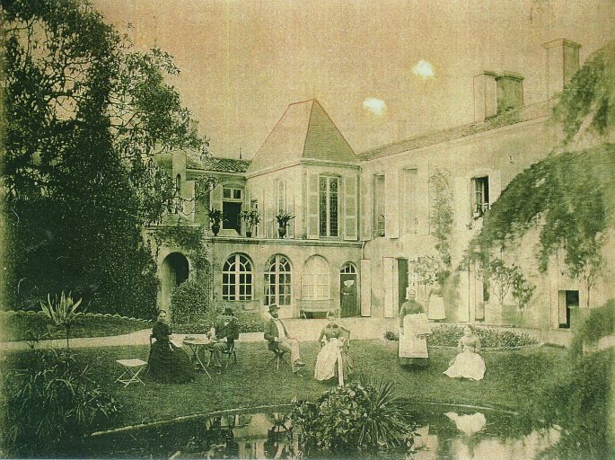 Hôtel Gourdeau Saint-Cyr, puis Jaud, 28-32 rue du Port