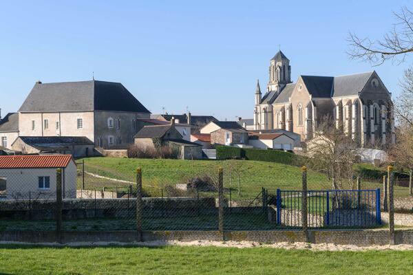 Bourg de Saint-Laurent-du-Mottay