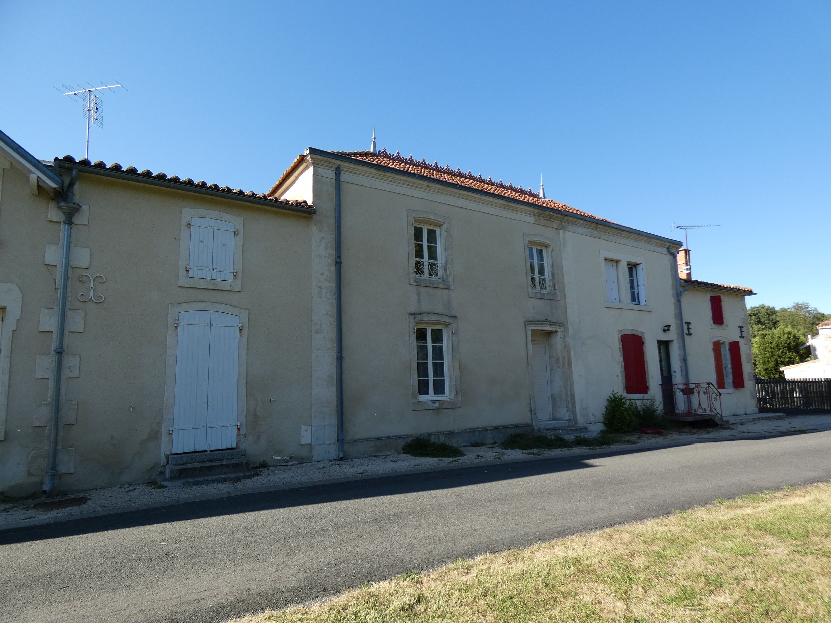 Ferme, actuellement maison ; Village de la Sèvre, 255 route des Cabanes