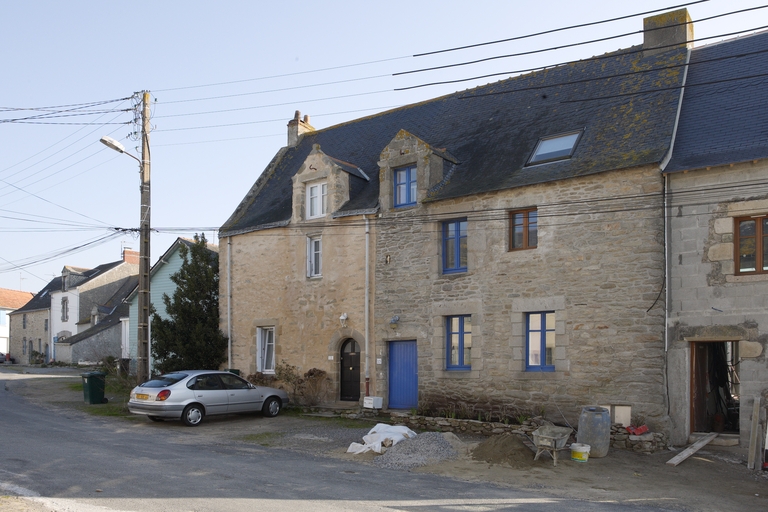 Rangée de maisons, 13, 15 rue de la Crique