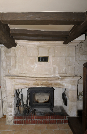 Maison, 52, rue du Logis-Bourbon, Fontevraud-l'Abbaye