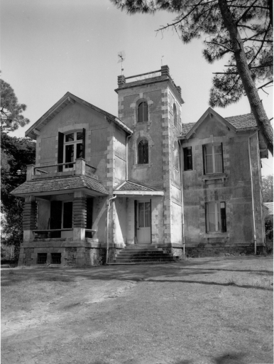 Maison de villégiature balnéaire dite villa Alta, 11 avenue de Allier